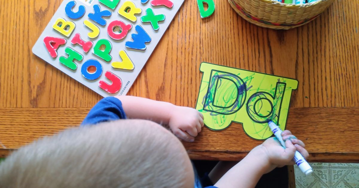 How to teach your 3-5 year old at home with Dd is for Drum.