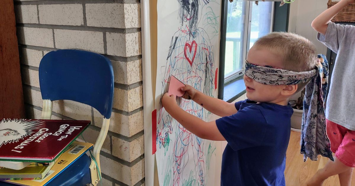 How to play Pin the Heart with your 3-5 year old.