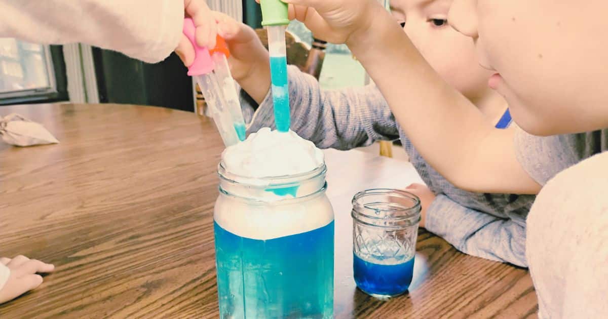 Rain Cloud in a Jar: A Simple Weather Experiment Kids Will Love